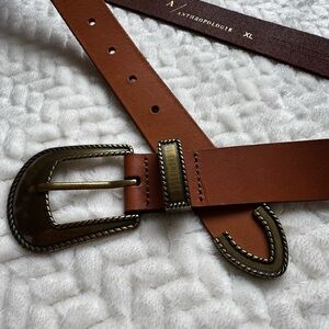 Anthropologie Classic Western Belt Cedar Brown Brass Detailing Like New Size XL